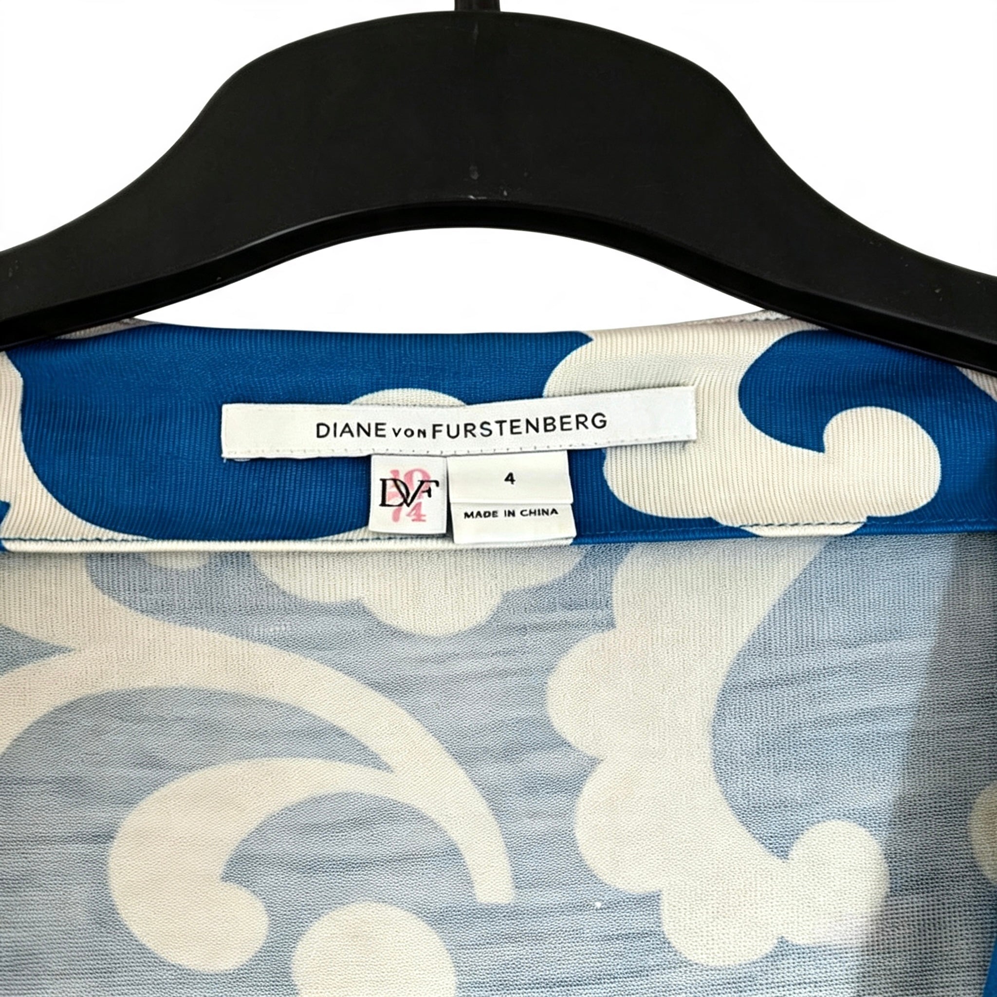 Diane von Furstenberg DVF Blue & White Silk Wrap Dress – US 4 (UK 8)