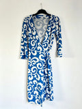 Diane von Furstenberg DVF Blue & White Silk Wrap Dress – US 4 (UK 8)